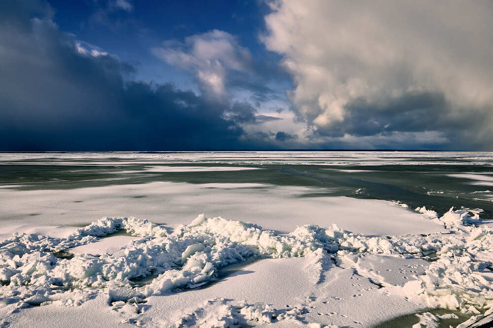 Photograph by Valentin Korotky-Adamenko