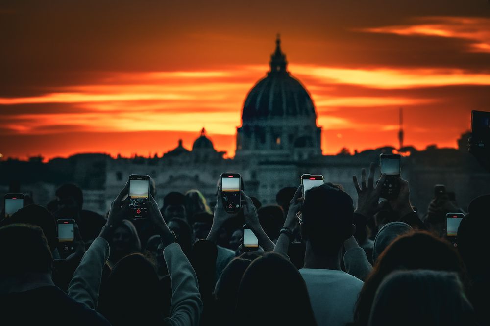 Фотография автора Denis Cristian
