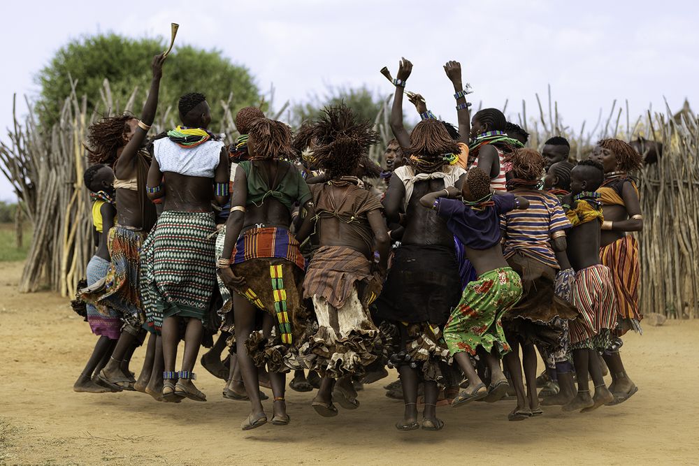 Bull Jumping Ceremony