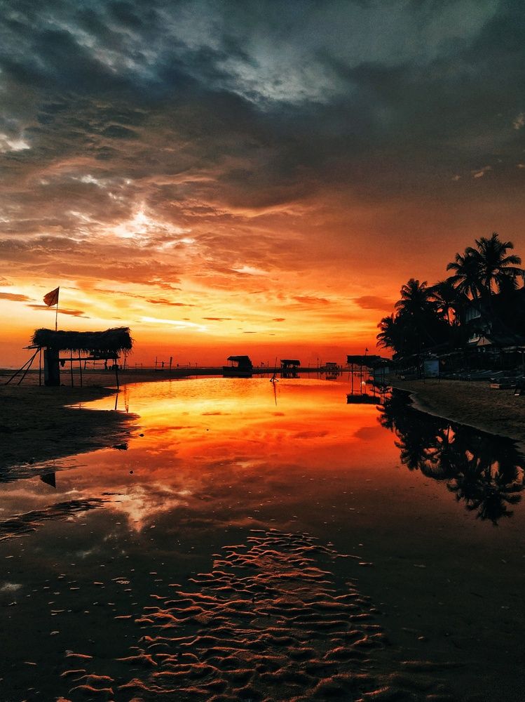 Фотография автора Julie Mishka