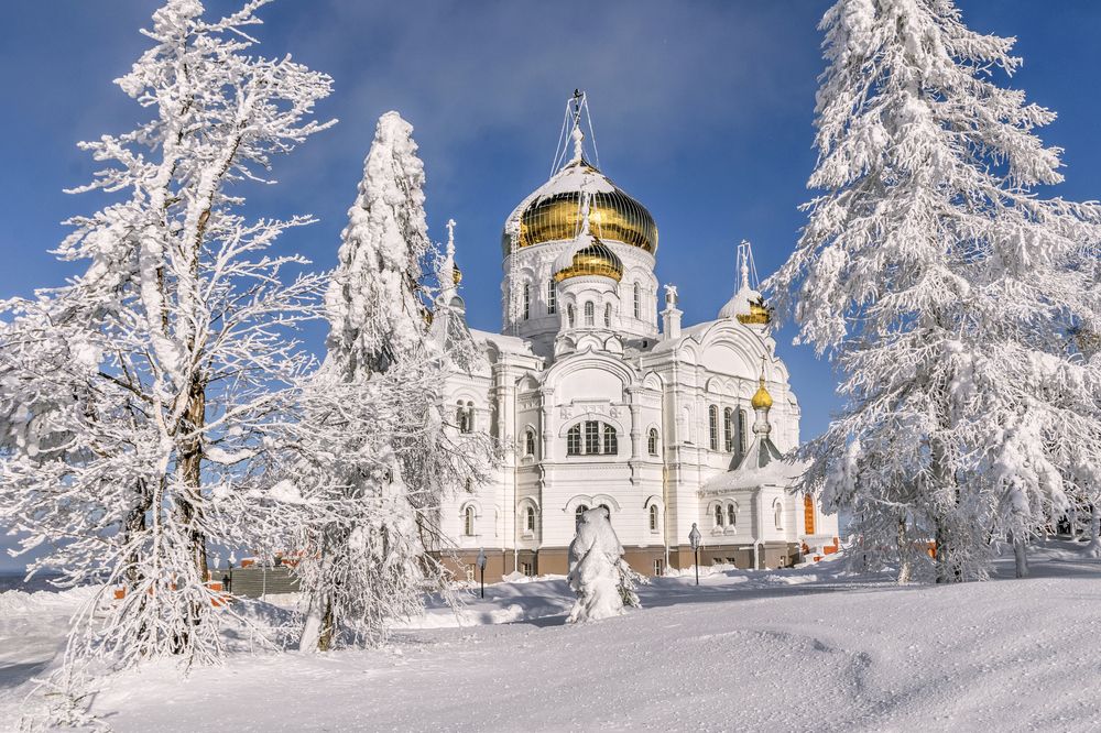Крестовоздвиженский собор