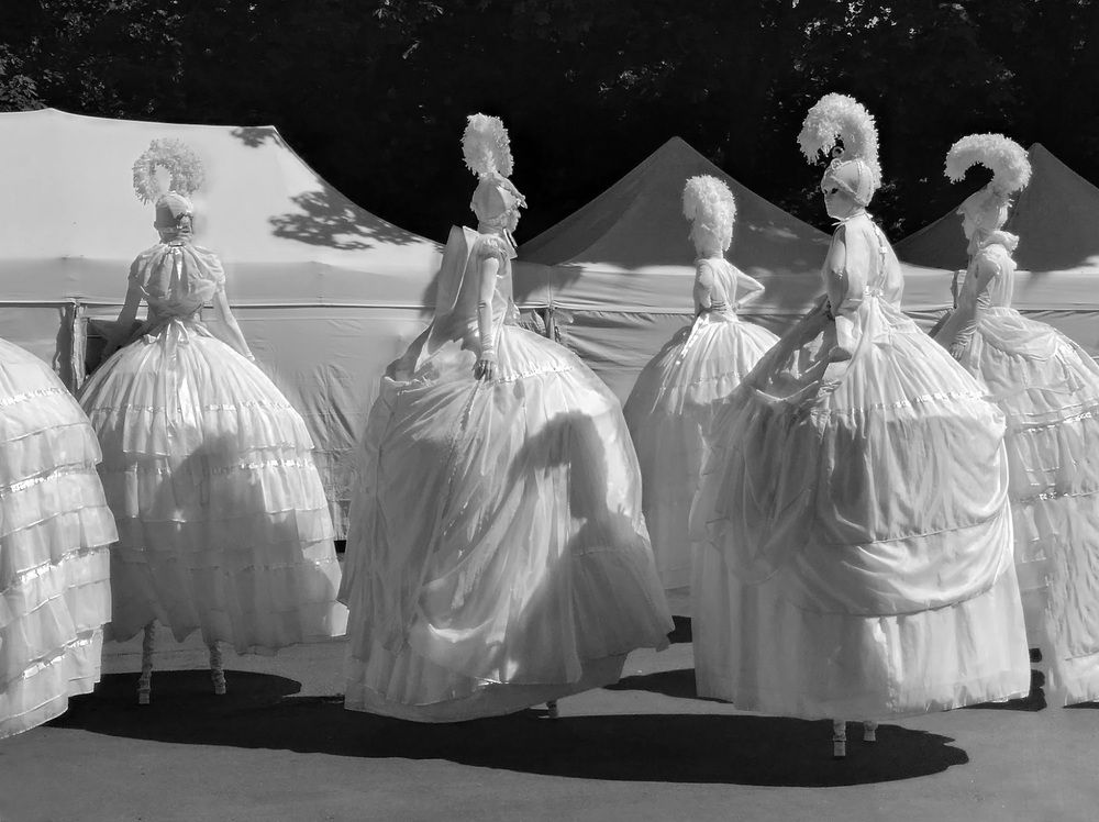 Движение по кругу.