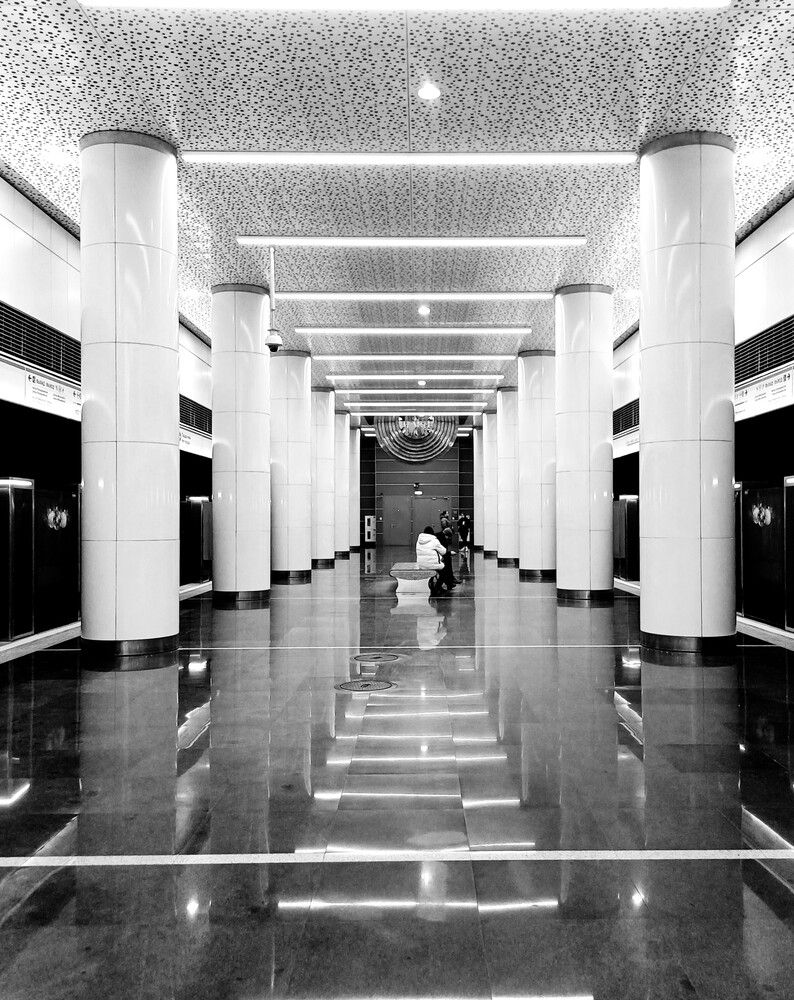 Метро утром