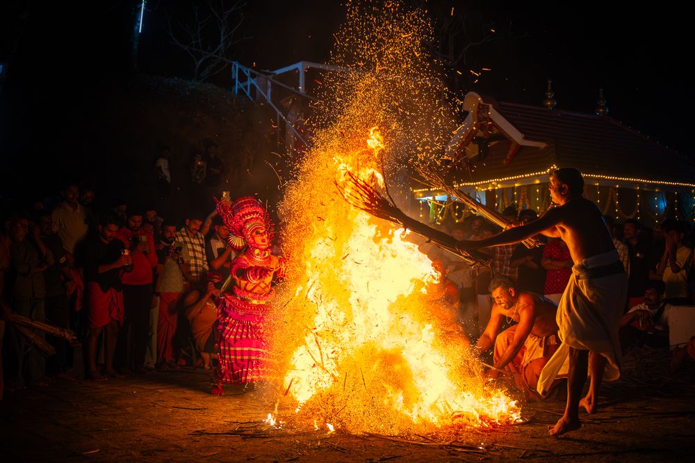 Gurudevan Theyyam