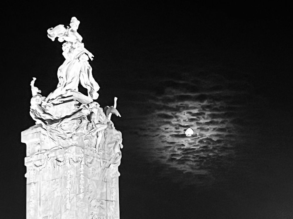 Monument on a moonlight night