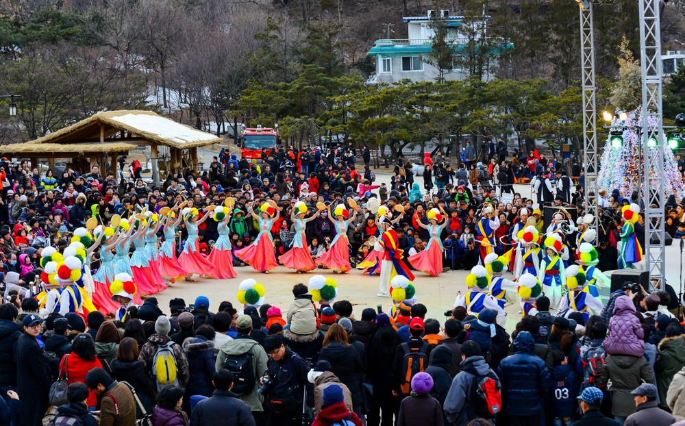 Photograph by Myunggyu Bae