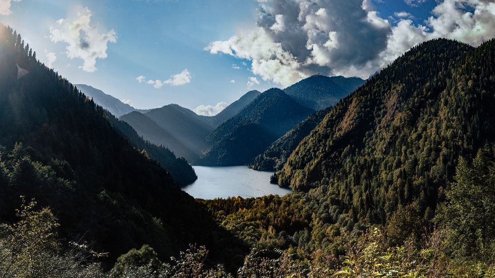 Фотография автора Anton