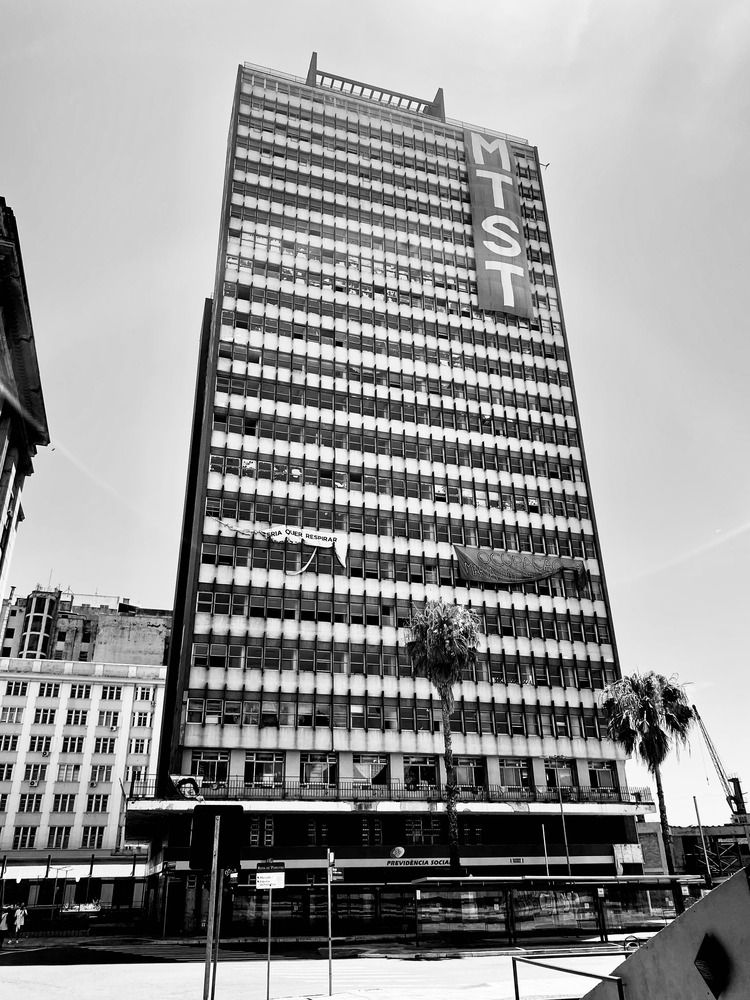 Ocupação Maria da Conceição Tavares | MTST | em Porto Alegre - Brasil