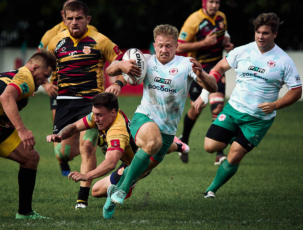 Photograph by Mikhail Khmelevskiy