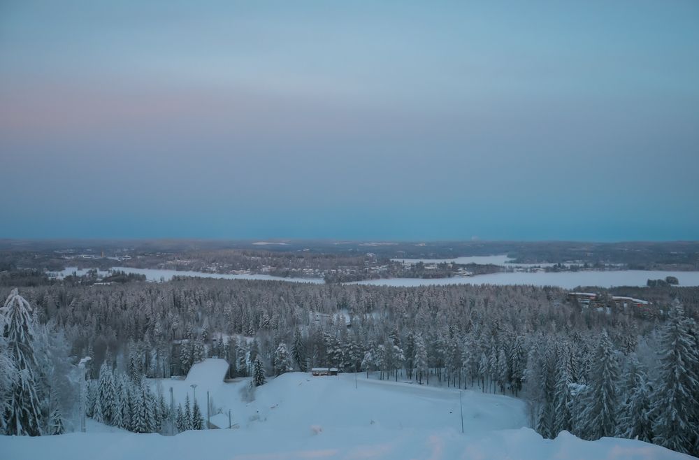 Warm feelings wrapped in a cold white embrace