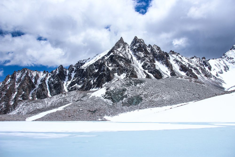 Фотография автора Олеся Лукьяненко