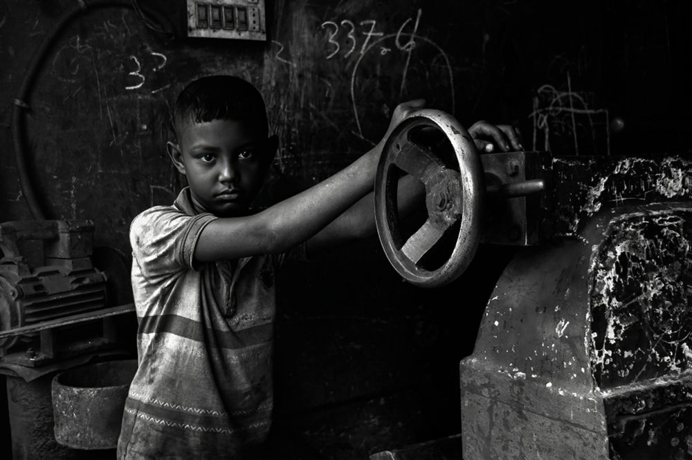 Child Labor in a Hazardous Dockyard