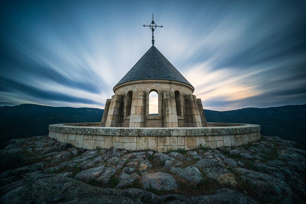 Photograph by Oscar Lata