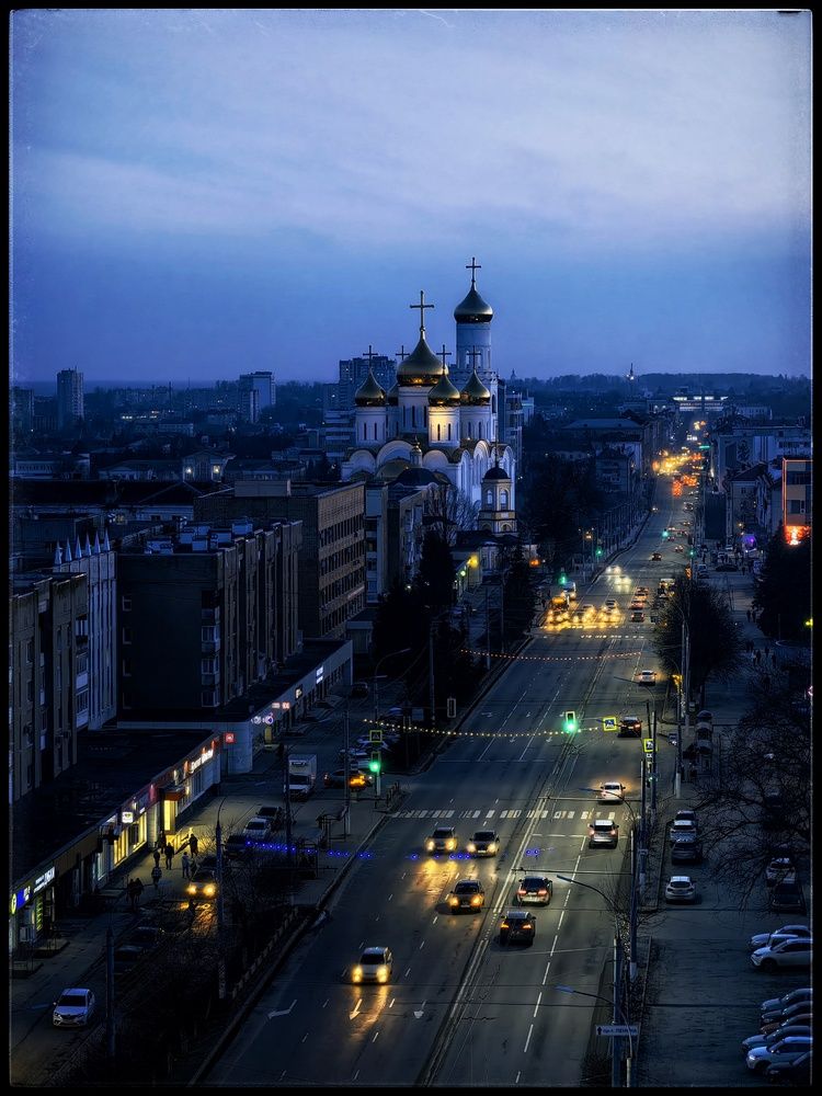 Photograph by Roman Kalinichev