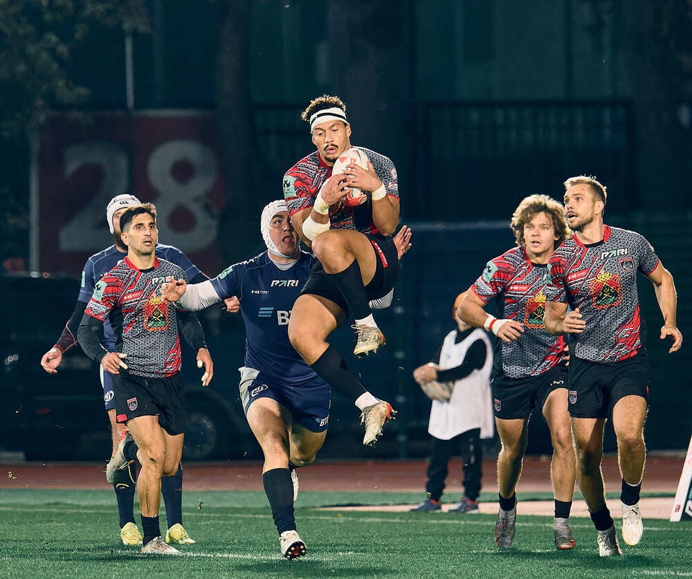 Photograph by Mikhail Khmelevskiy