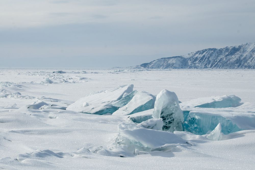 Лед Байкала