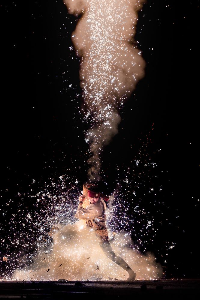 The moment of ”hane”