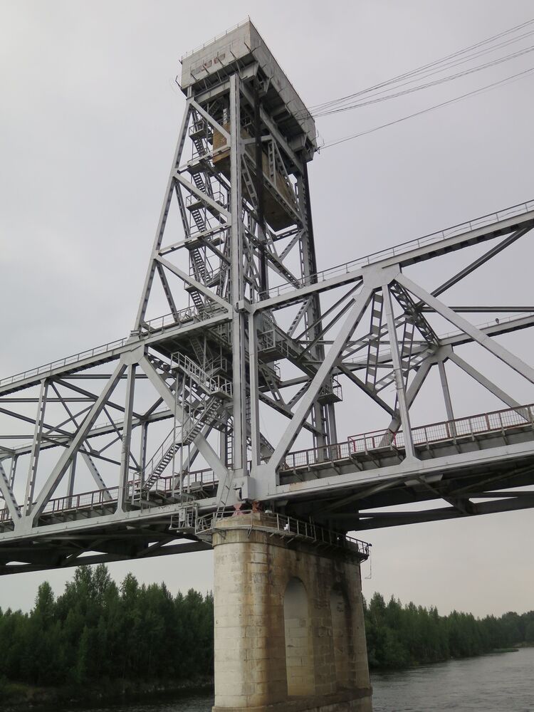 Фотография автора Олег Комарицкий