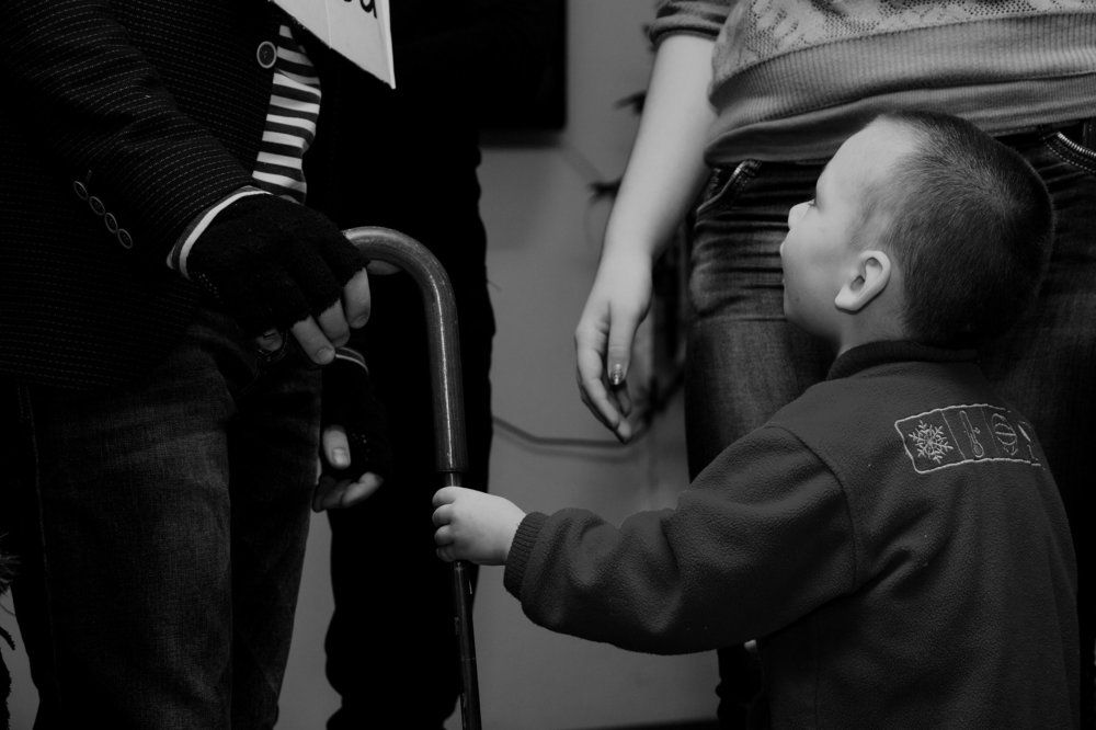 Мальчик из детского дома