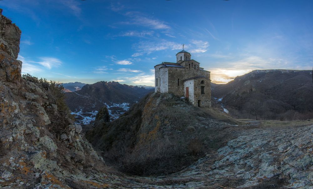 КАК И ТЫСЯЧУ ЛЕТ НАЗАД