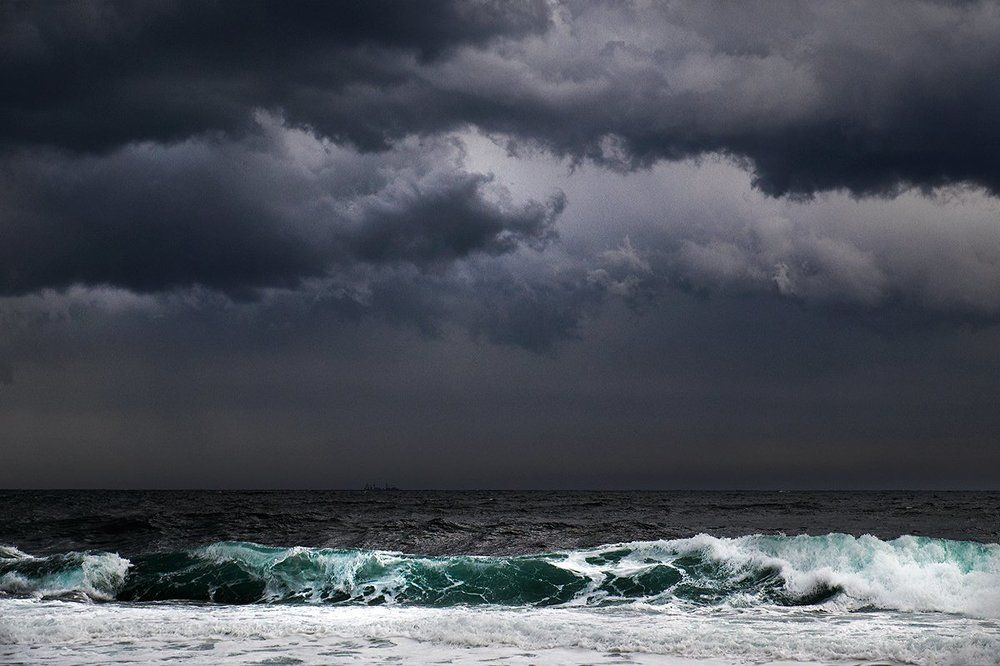 Море во время тайфуна