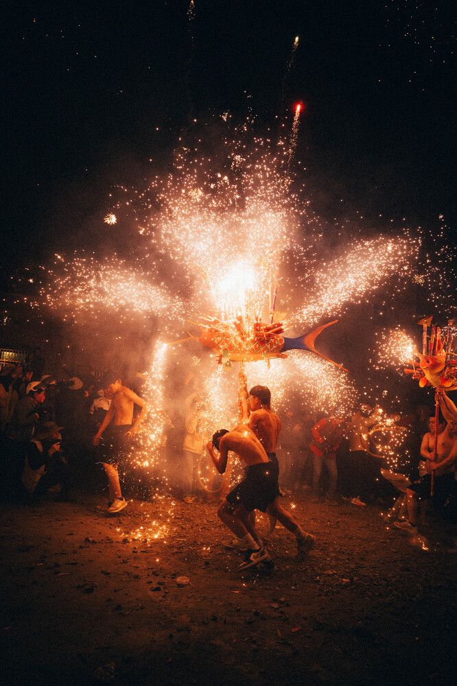 Photograph by Aun Pein Cheah