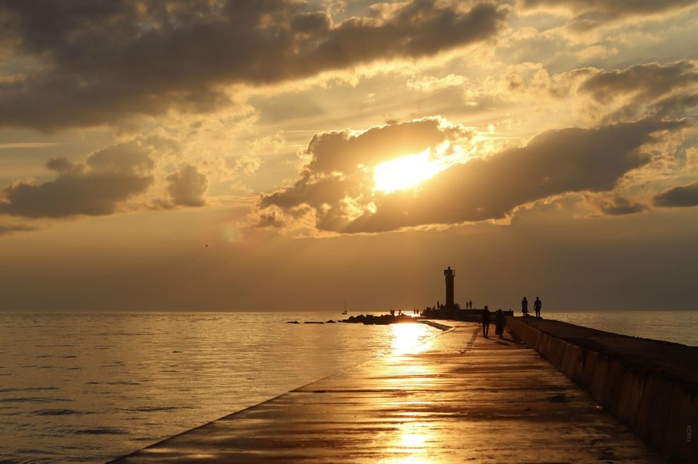 Photograph by Nina Farzalijeva