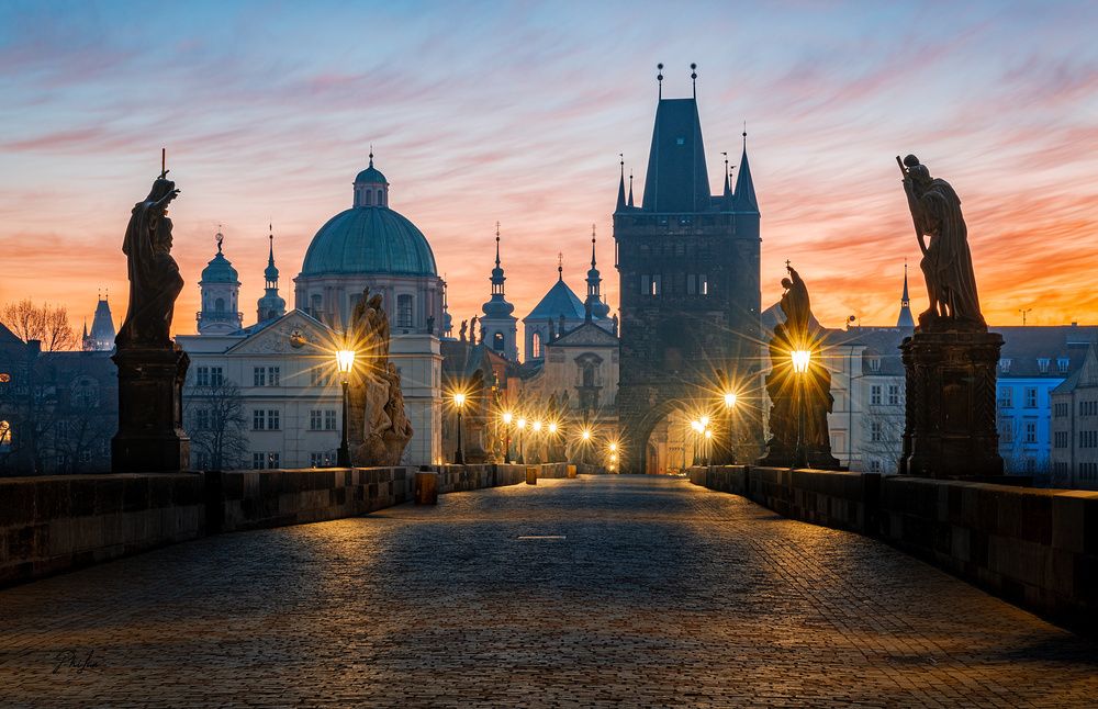 Photograph by Phi Hung