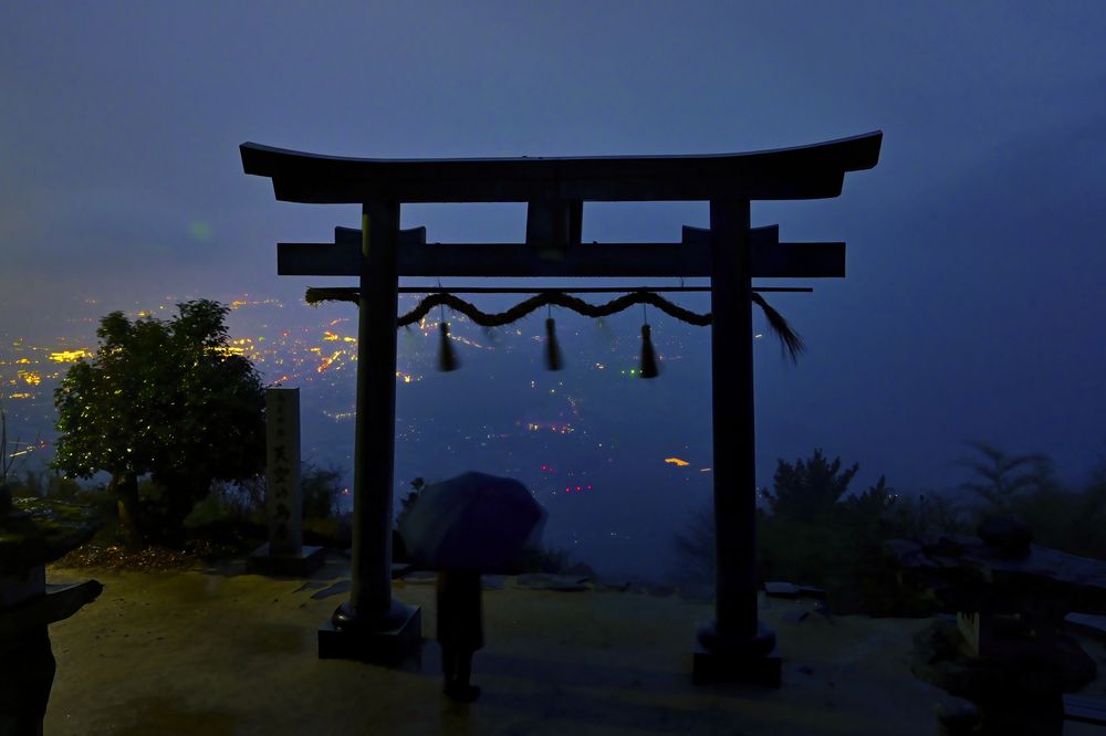 Photograph by Ohta Sigeki