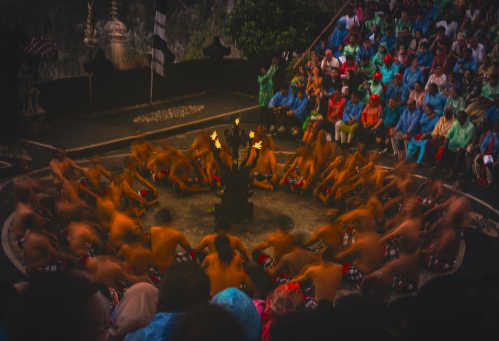 KECAK- KECAK DANCE OF ULLUWATU