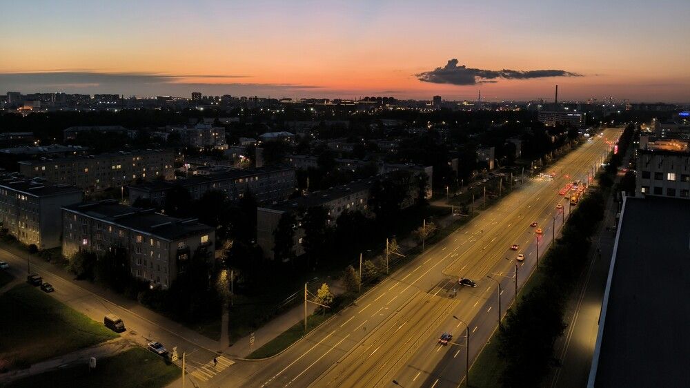 Вечерняя улица в Санкт-Петербурге