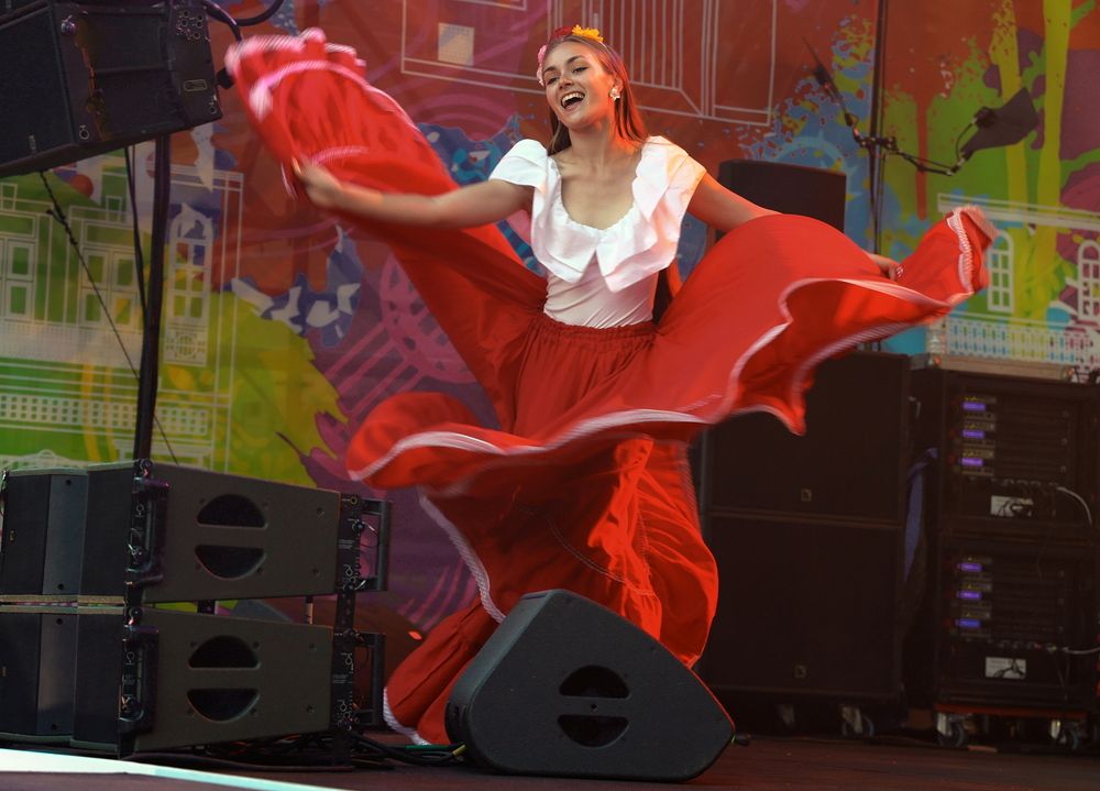 Москва, фестиваль Латинской Америки, Сад Эрмитаж.