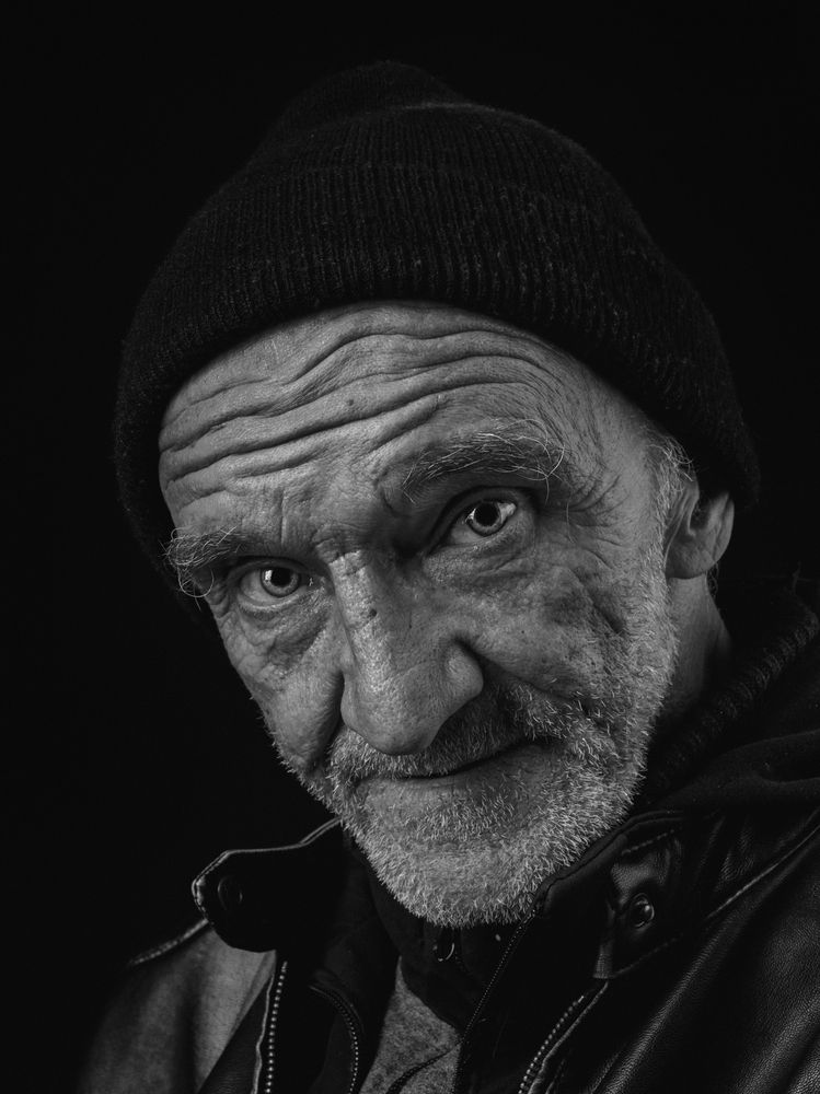 Photograph by Evgeniy Savikov