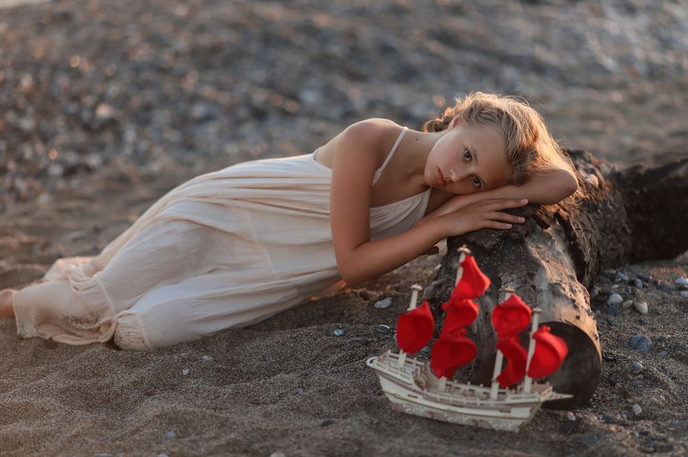 Photograph by Ekateryna Sholomickaya