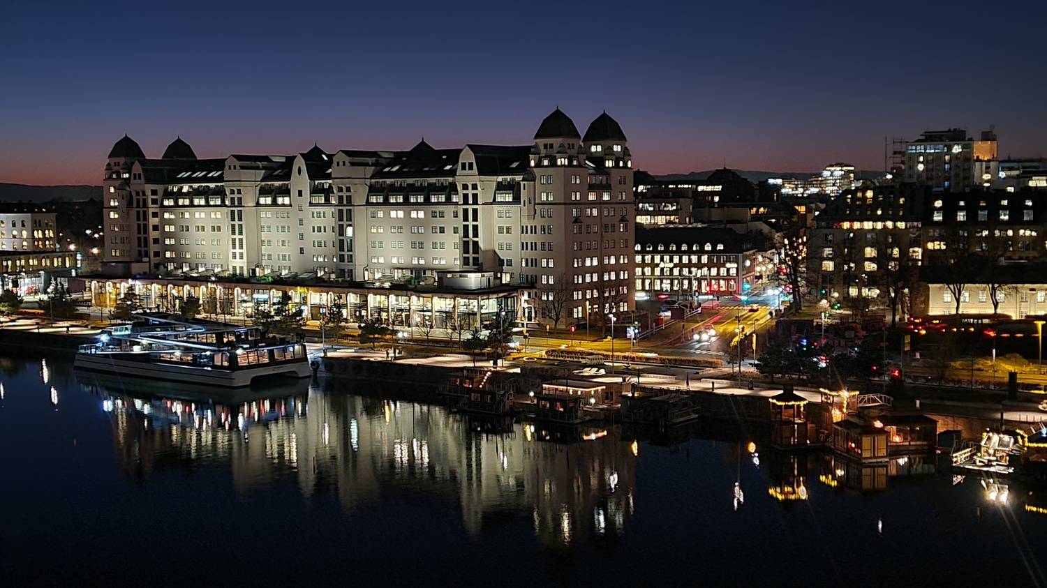 Sunset in the city of Oslo.