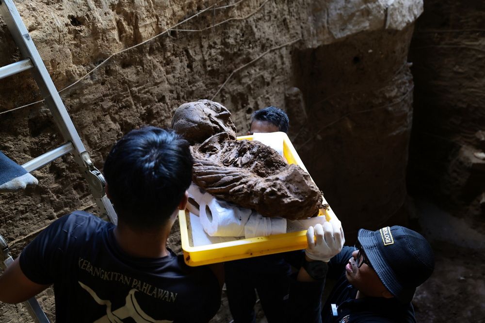 HISTORICAL DISCOVERY