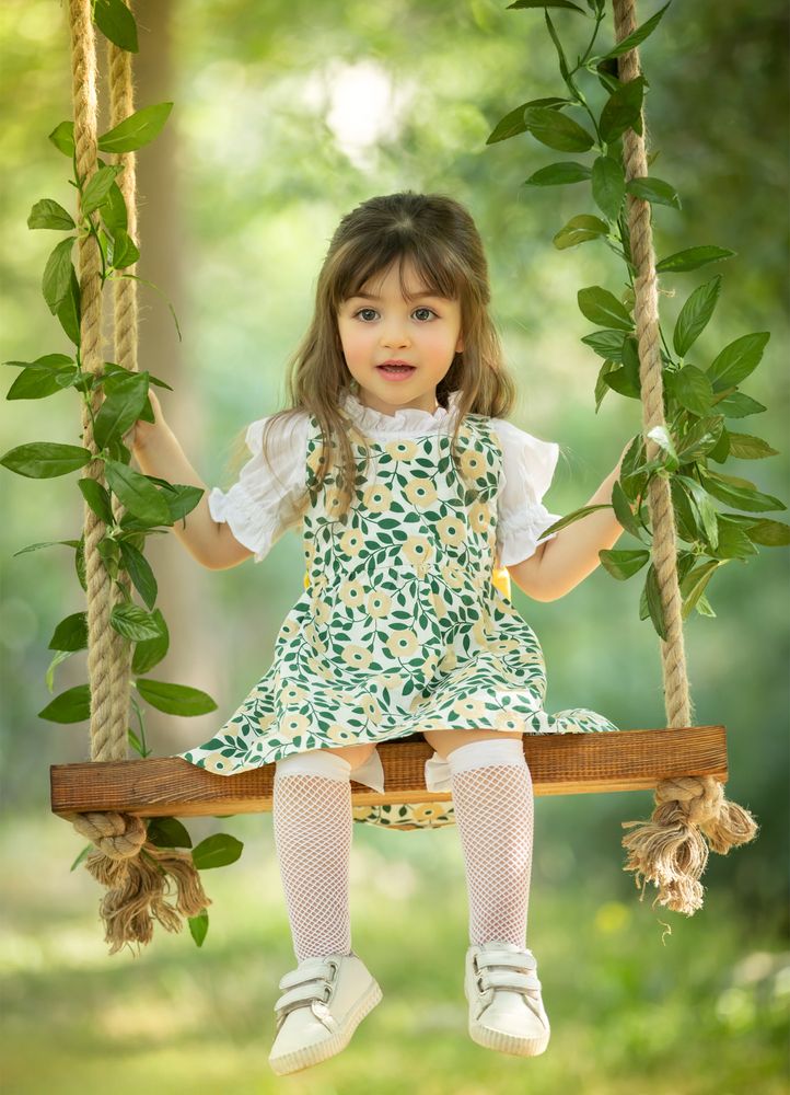 Photograph by Ali Deyabadi