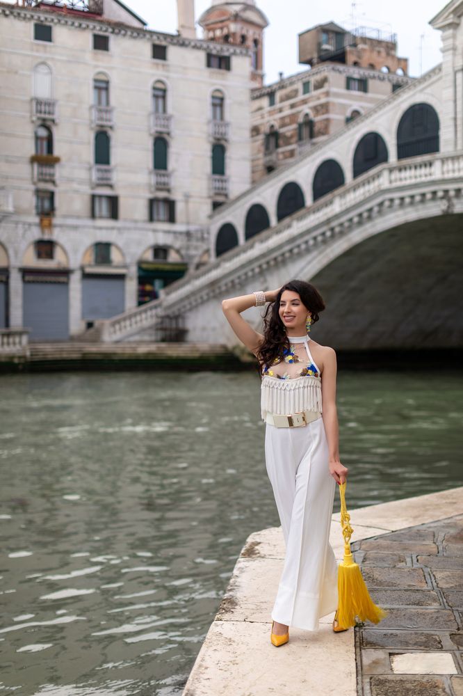 Фотография автора Yulia Mirò