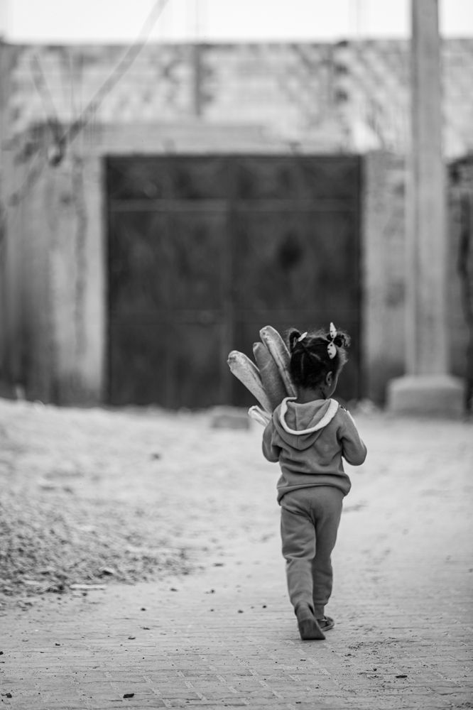 Littel Girl's Morning