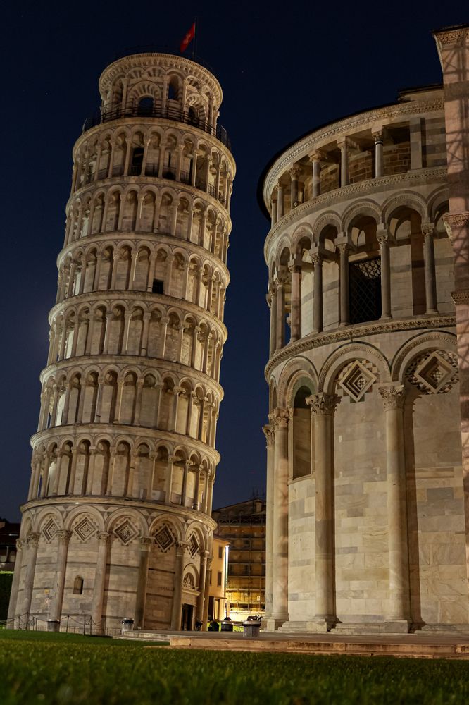 Фотография автора Александр Адамович