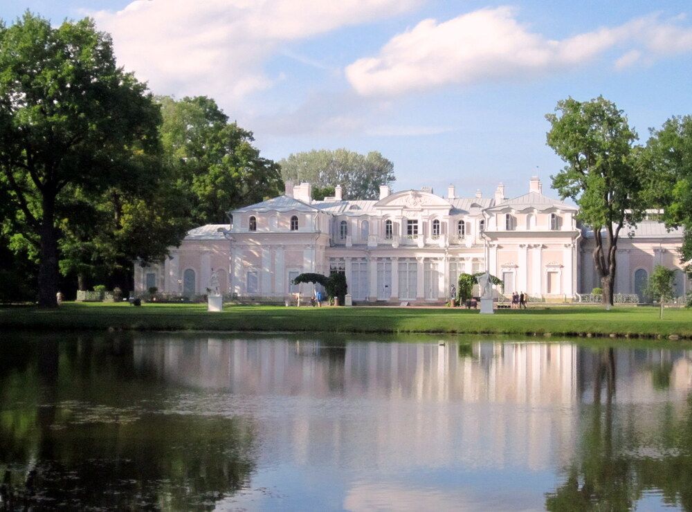 Ораниенбаум.  Китайский дворец.