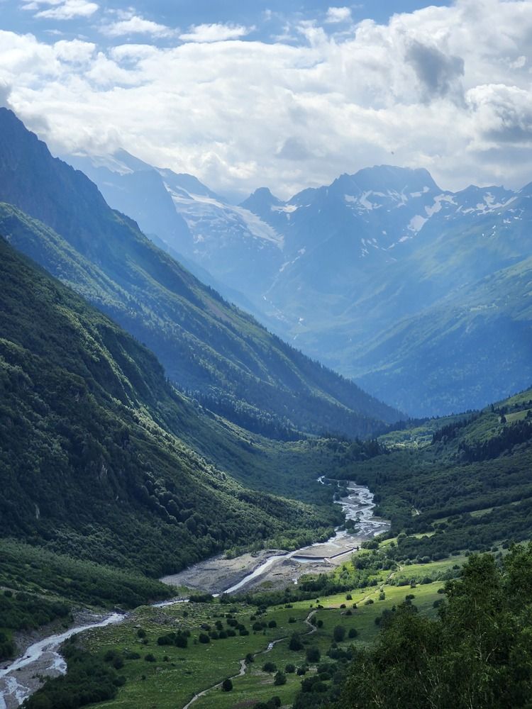 Фотография автора Елена Медвидь