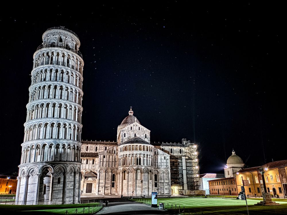 Фотография автора Александр Адамович