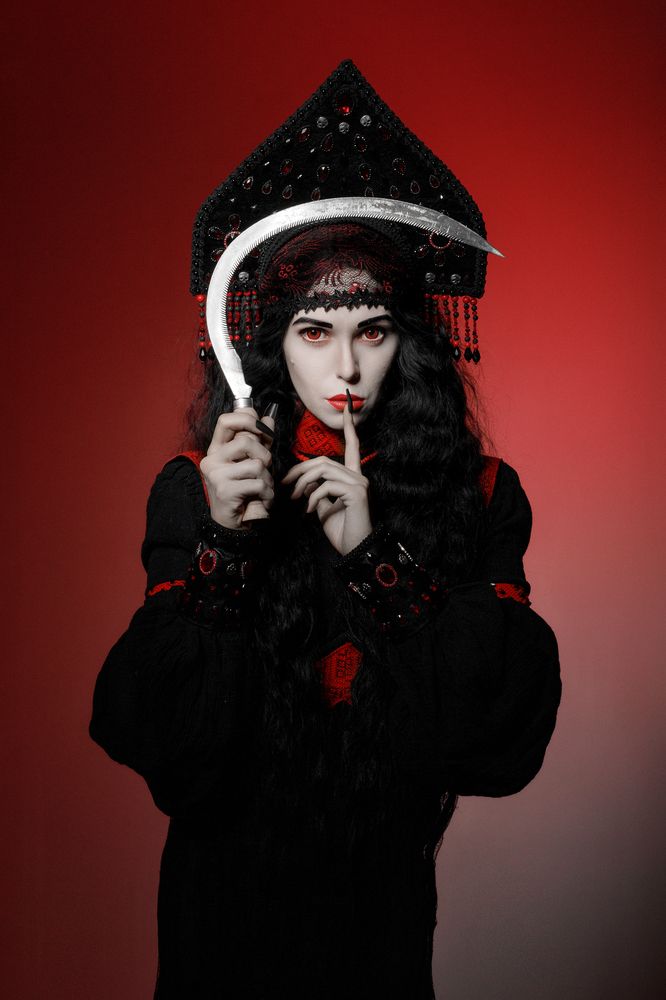 Тише... Время пришло...