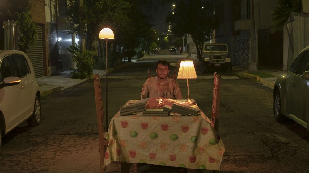 Sin comedor (No dining room)