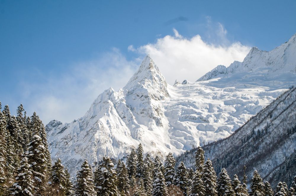 Снежный Домбай