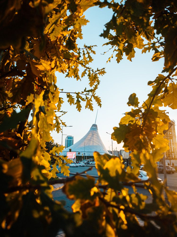 ТРЦ «Хан Шатыр Shopping center "Khan Shatyr"