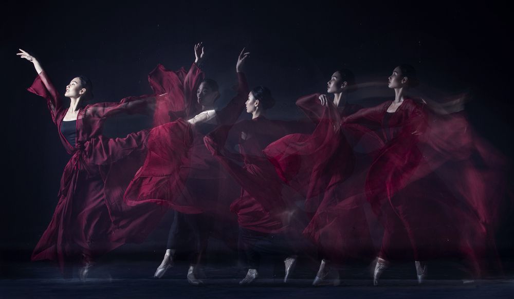 Photograph by Tuấn Nguyễn Tấn