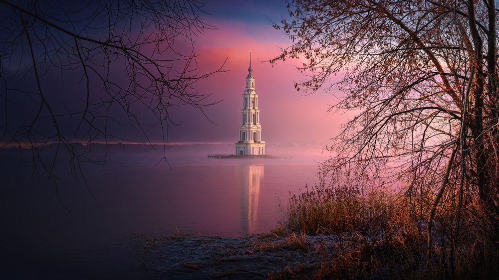 Photograph by Ilya Melikhov