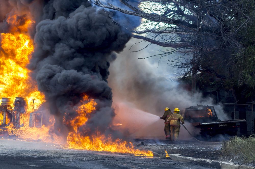 Incendio en la ribereña